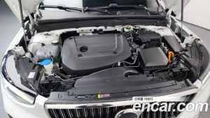 Volvo XC40 B4 ULTIMATE Bright 2023 года из Южной Кореи