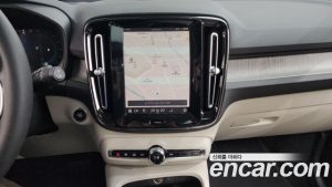 Volvo XC40 B4 ULTIMATE Bright 2023 года из Южной Кореи