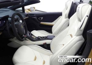 Lamborghini Huracan LP640-4 EVO SPYDER 2023 года из Южной Кореи