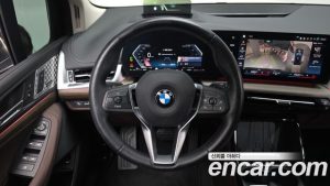 BMW 2-Series 220i Luxury 2024 года из Южной Кореи