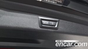 BMW 2-Series 220i Luxury 2024 года из Южной Кореи