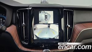 Volvo XC60 B5 Ultra Bright 2025 года из Южной Кореи