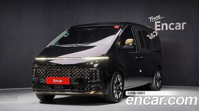 Hyundai Staria Lounge 9-Seater 2025 года из Кореи
