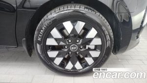 Hyundai Staria Lounge 9-Seater 2025 года из Южной Кореи