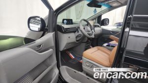 Hyundai Staria Lounge 9-Seater 2025 года из Южной Кореи