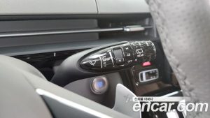 Hyundai Staria Lounge 9-Seater 2025 года из Южной Кореи