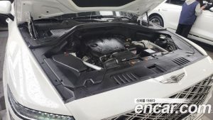 Genesis GV80 2.5T Бензин AWD 2024 года из Южной Кореи