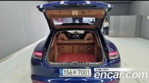 Porsche Panamera 4.0 GTS 2023 года из Южной Кореи