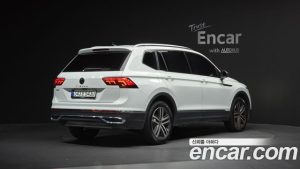 Volkswagen Tiguan 2.0 TSI Prestige 2023 года из Южной Кореи