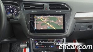 Volkswagen Tiguan 2.0 TSI Prestige 2023 года из Южной Кореи