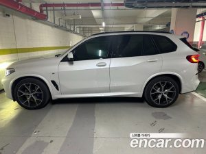 BMW X5 xDrive 30d M Sport 2023 года из Южной Кореи