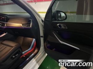 BMW X5 xDrive 30d M Sport 2023 года из Южной Кореи