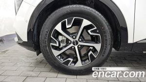 Kia Sportage Signature 2WD 2024 года из Южной Кореи
