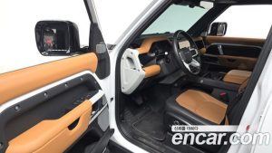 Land Rover Defender 130 P400 X- HSE 2023 года из Южной Кореи