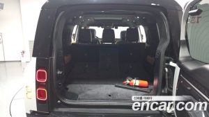 Land Rover Defender 130 P400 X- HSE 2023 года из Южной Кореи