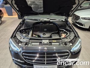 Mercedes-Benz S-Class S450L 4MATIC 2025 года из Южной Кореи
