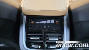 Volvo V90 B5 ULTIMATE AWD 2023 года из Южной Кореи