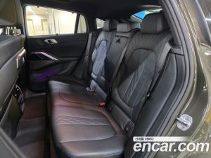 BMW X6 xDrive40i M Sport 2025 года из Южной Кореи