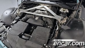 Astonmartin Vantage 4.0 V8 Roadster F1 Edition 2022 года из Южной Кореи