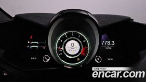 Astonmartin Vantage 4.0 V8 Roadster F1 Edition 2022 года из Южной Кореи