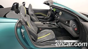 Astonmartin Vantage 4.0 V8 Roadster F1 Edition 2022 года из Южной Кореи