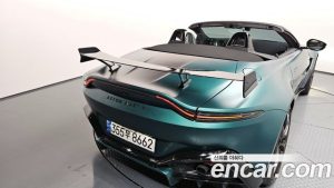 Astonmartin Vantage 4.0 V8 Roadster F1 Edition 2022 года из Южной Кореи