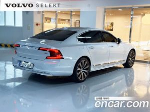 Volvo S90 B5 ULTIMATE Bright 2024 года из Южной Кореи