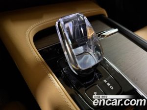 Volvo S90 B5 ULTIMATE Bright 2024 года из Южной Кореи