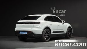 Porsche Macan 4S 2025 года из Южной Кореи