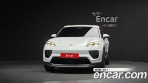 Porsche Macan 4S 2025 года из Южной Кореи