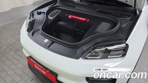 Porsche Macan 4S 2025 года из Южной Кореи