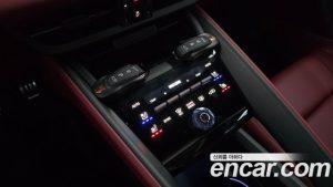 Porsche Macan 4S 2025 года из Южной Кореи