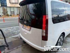 Hyundai Staria L3.5 Tourer 11-Seater 2025 года из Южной Кореи