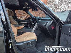 Land Rover Discovery P360 Dynamic HSE 2024 года из Южной Кореи