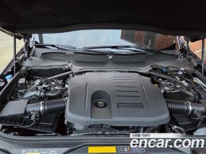 Land Rover Discovery P360 Dynamic HSE 2024 года из Южной Кореи