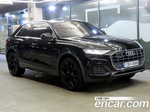 Audi Q8 45 TDI 4WD 2023 года из Кореи