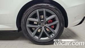 Land Rover Range Rover Sport D300 HSE Dynamic 2023 года из Южной Кореи