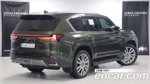 Lexus LX 700h VIP 2025 года из Южной Кореи