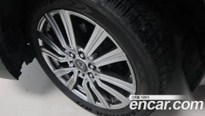 Lexus LX 700h VIP 2025 года из Южной Кореи