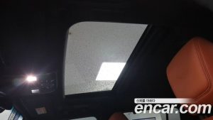 Lexus LX 700h VIP 2025 года из Южной Кореи