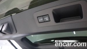 Lexus LX 700h VIP 2025 года из Южной Кореи