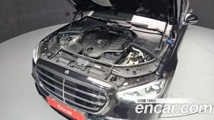 Mercedes-Benz S-Class S450L 4MATIC 2023 года из Южной Кореи