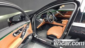 Mercedes-Benz S-Class S450L 4MATIC 2023 года из Южной Кореи