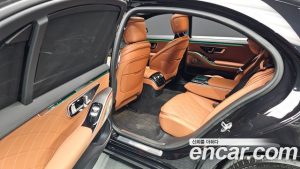 Mercedes-Benz S-Class S450L 4MATIC 2023 года из Южной Кореи