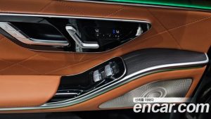 Mercedes-Benz S-Class S450L 4MATIC 2023 года из Южной Кореи