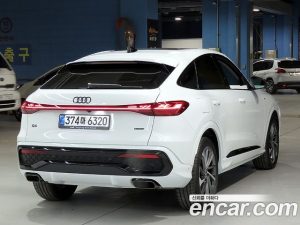 Audi Q5 45 TFSI 4WD S Line Sportback 2025 года из Южной Кореи