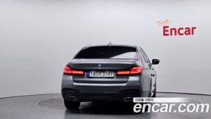 BMW 5-Series 520i M Sport 2023 года из Южной Кореи
