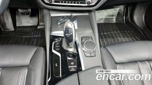 BMW 5-Series 520i M Sport 2023 года из Южной Кореи