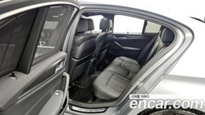 BMW 5-Series 520i M Sport 2023 года из Южной Кореи