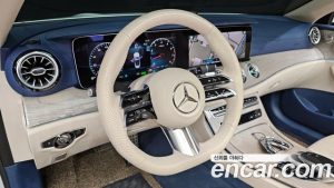 Mercedes-Benz E-Class E450 4MATIC Cabriolet 2023 года из Южной Кореи